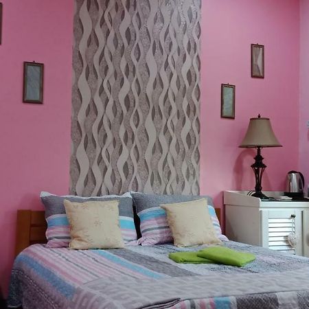 Hotel Jazepuri - Jaze 3 à Kuching Extérieur photo