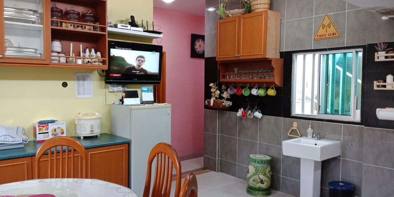 Hotel Jazepuri - Jaze 3 à Kuching Extérieur photo