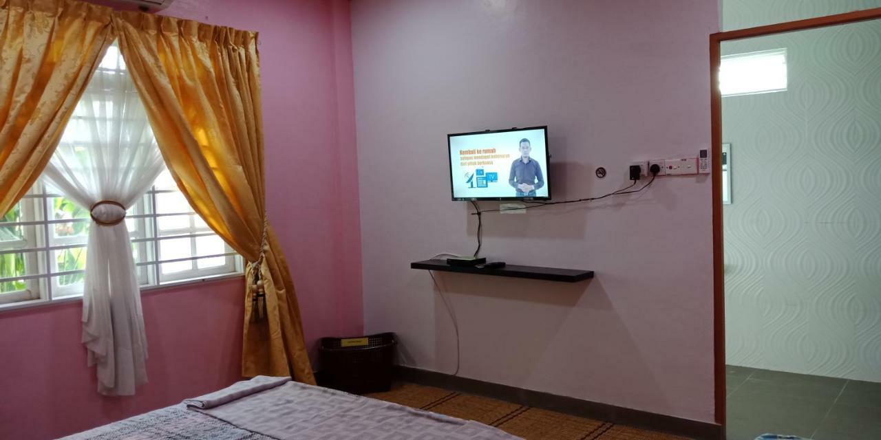 Hotel Jazepuri - Jaze 3 à Kuching Extérieur photo