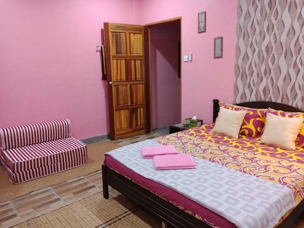Hotel Jazepuri - Jaze 3 à Kuching Extérieur photo